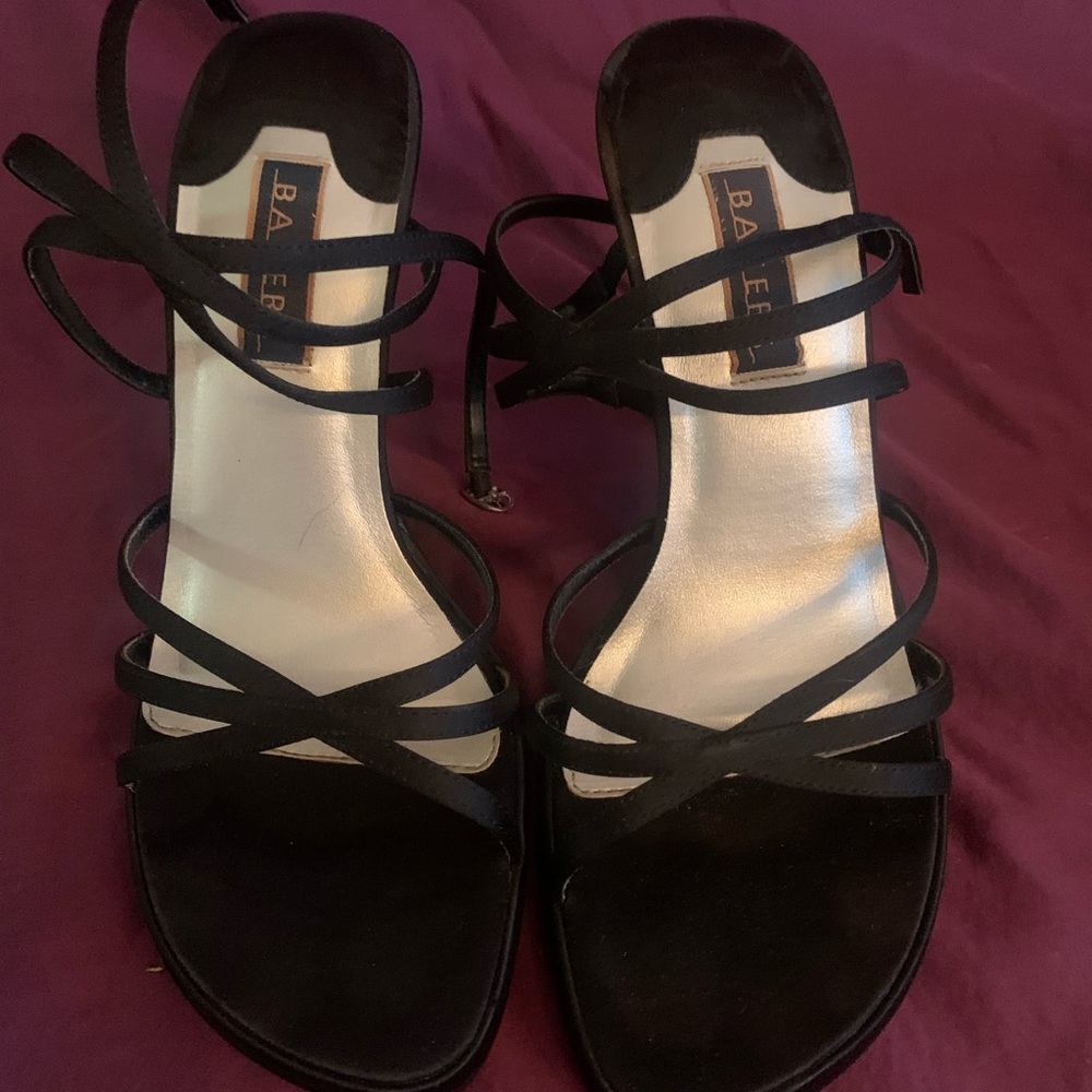 BAKERS Black Suede Elle F heels